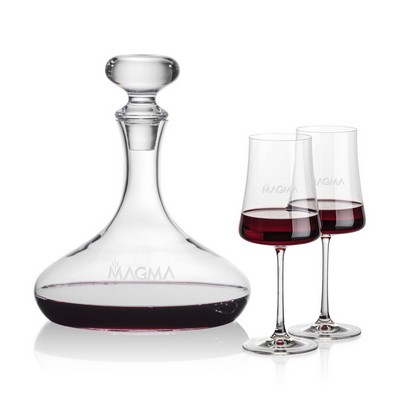 Stratford Decanter & 2 Dakota Wine