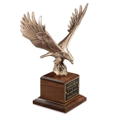 Majestic Eagle - Antique Bronze/Walnut 11"