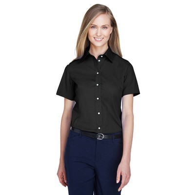 Devon and Jones Ladies' Crown Collection® Solid Broadcloth Short-Sleeve Woven Shirt